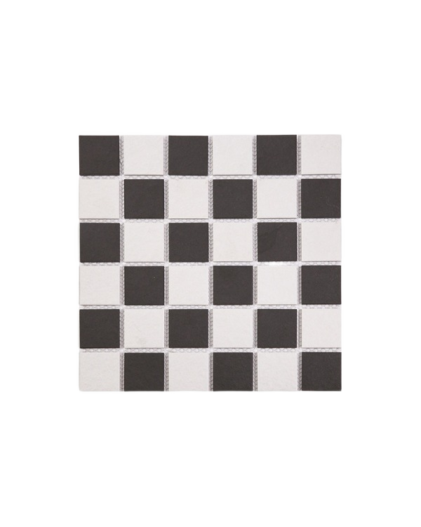 BLACK WHITE MOSAIC